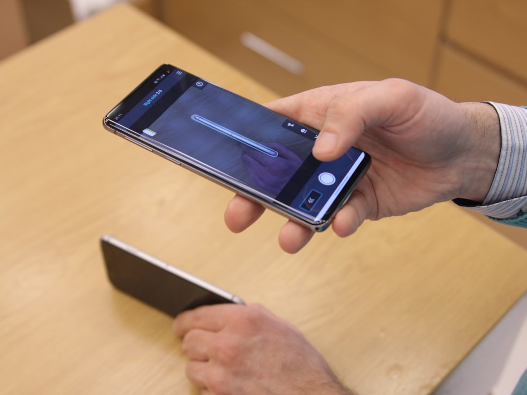 Battery Life Now Beats Price as Top Phone Buying Factor in India