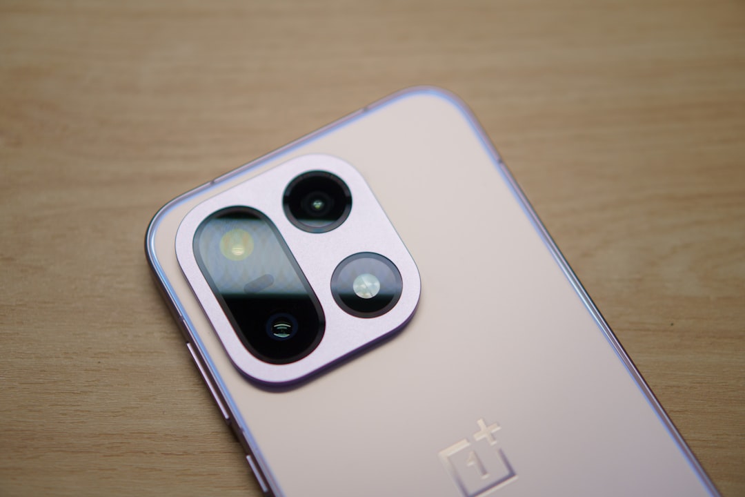 OnePlus 15 Gets First Discount: Too Little, Too Late for India?