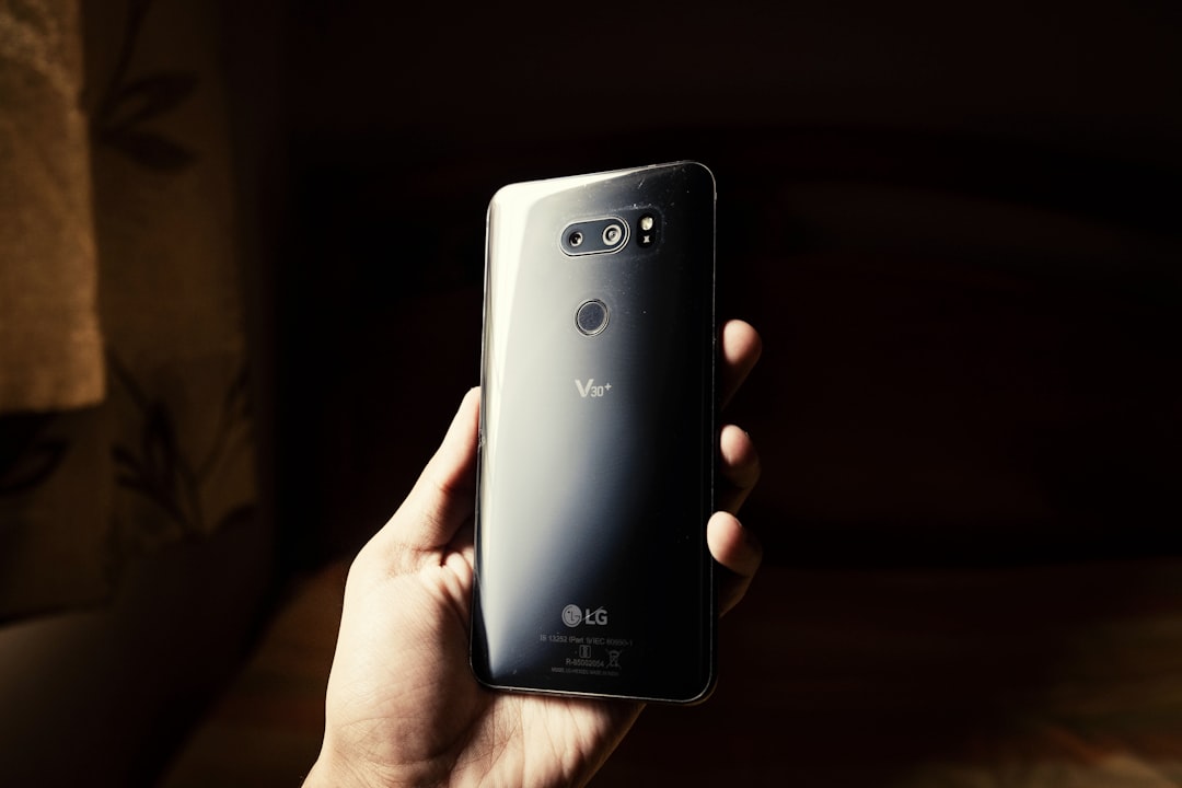 iOS 26.4 vs OnePlus Watch 4: Which India Release Matters More? — detailed view