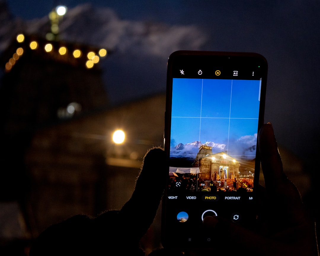 iPhone USB-C vs Samsung Galaxy S26 Plus: Which ₹80K Phone Wins? — detailed view